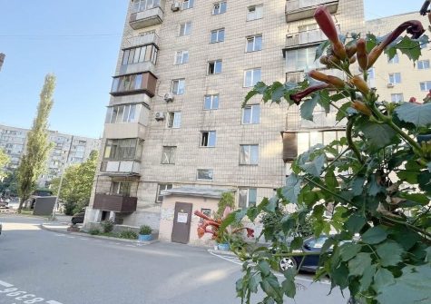 2-кк, Голосіївський район, проспект Науки 15, 55000$